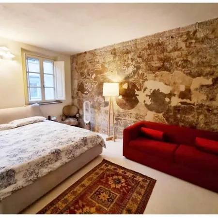 Luxury Tower House In Heart Of Pisa-2